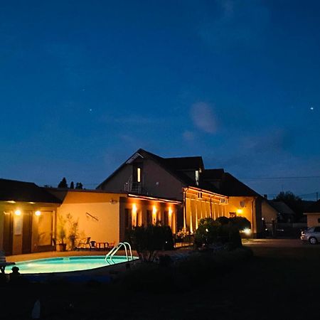 Vila Maria Rapovce Экстерьер фото