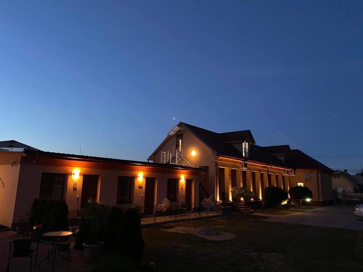 Vila Maria Rapovce Экстерьер фото